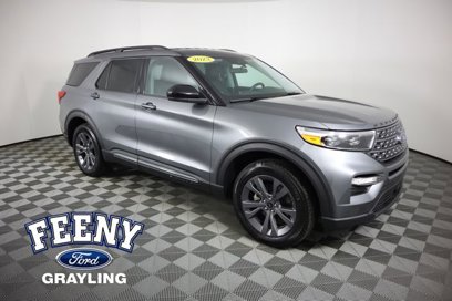 Certified 2023 Ford Explorer XLT w/ Equipment Group 202A