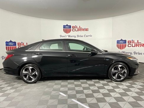 Used 2021 Hyundai Elantra Limited w/ Cargo Package image 2