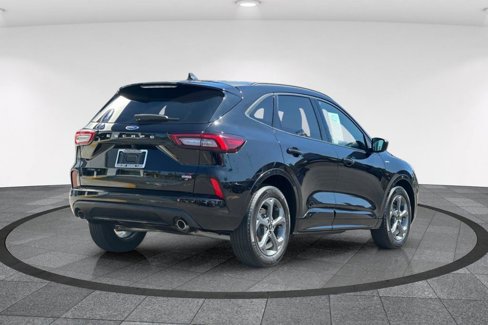 Certified 2024 Ford Escape ST-Line w/ Equipment Group 301A FWD image 5