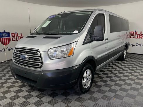 Certified 2017 Ford Transit 350 148 Low Roof Wagon image 7