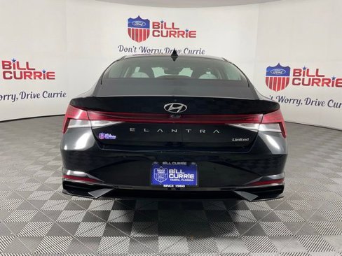 Used 2021 Hyundai Elantra Limited w/ Cargo Package image 4