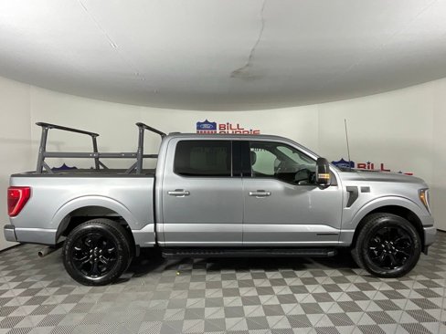 Certified 2022 Ford F150 4x4 SuperCrew Hybrid w/ XLT Black Appearance Package image 2