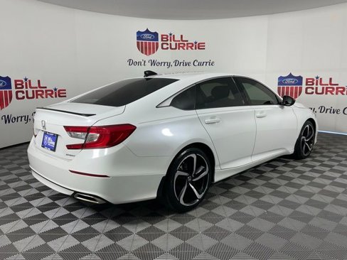 Used 2022 Honda Accord Sport image 3