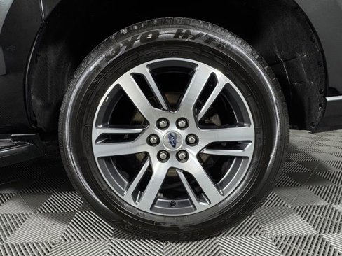 Certified 2024 Ford Expedition Max Limited image 10