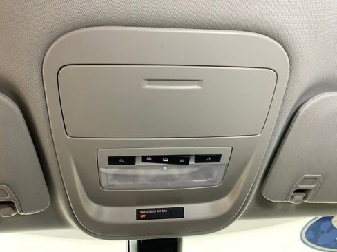 Used 2022 GMC Canyon Elevation image 21