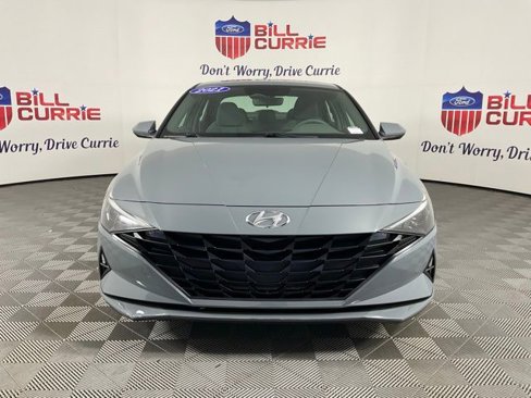 Used 2021 Hyundai Elantra SE image 7