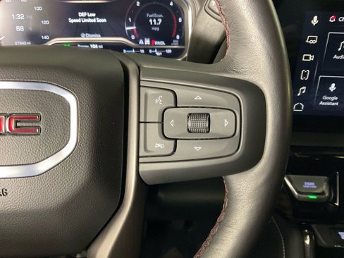 Used 2024 GMC Sierra 2500 AT4X image 25