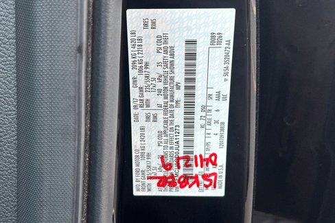 Certified 2018 Ford Escape SE image 31