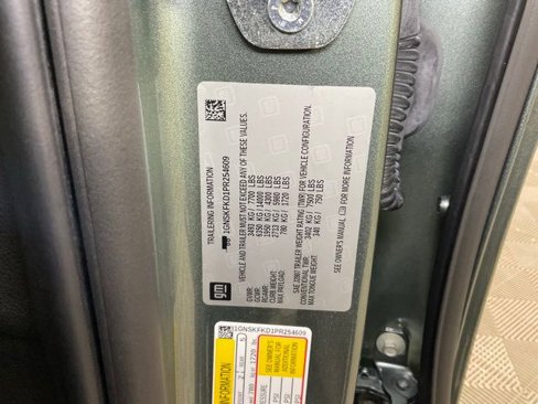 Used 2023 Chevrolet Suburban Premier image 26