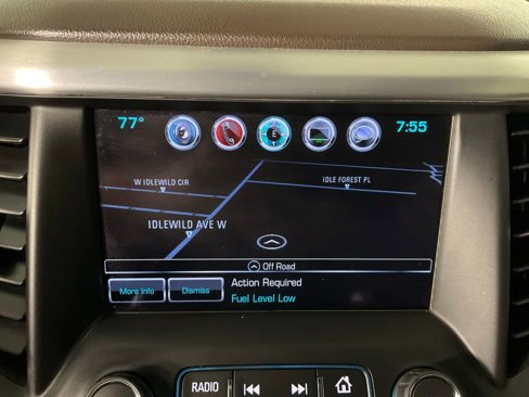 Used 2017 GMC Acadia SLT w/ LPO, Cargo Package FWD image 23