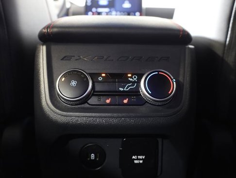 Certified 2025 Ford Explorer ST-Line w/ Premium Package image 19