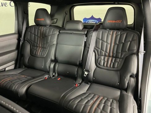 Used 2025 Nissan Armada PRO-4X image 16