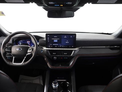 Certified 2025 Ford Explorer ST-Line w/ Premium Package image 14