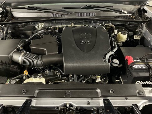 Used 2021 Toyota Tacoma SR5 V6***BLUE CERTIFIED*** image 9