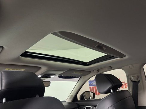 Used 2024 Honda Civic Touring image 20