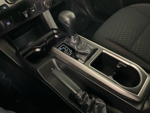 Used 2021 Toyota Tacoma SR5 V6***BLUE CERTIFIED*** image 18