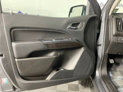 Used 2022 GMC Canyon Elevation image 12