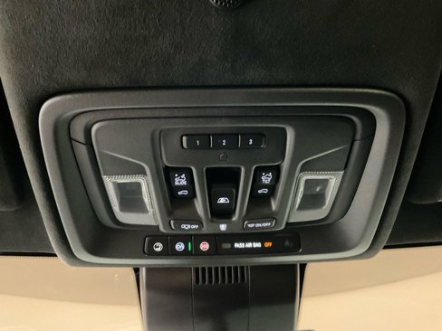 Used 2024 GMC Sierra 2500 AT4X image 20