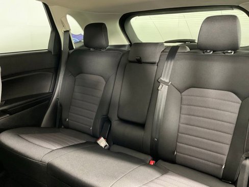 Certified 2023 Ford Edge SE w/ Black Appearance Package image 15