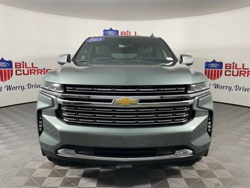Used 2023 Chevrolet Suburban Premier image 7