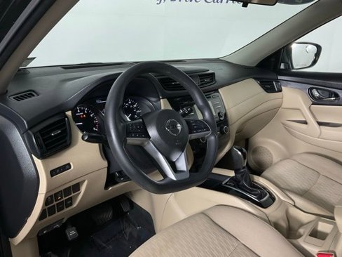 Used 2017 Nissan Rogue FWD w/ Appearance Package image 13