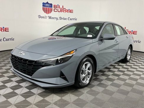 Used 2021 Hyundai Elantra SE image 6