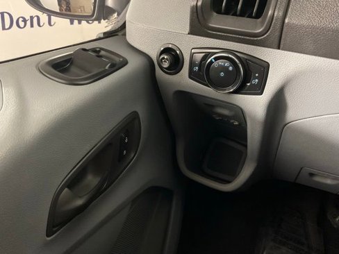 Certified 2017 Ford Transit 350 148 Low Roof Wagon image 18