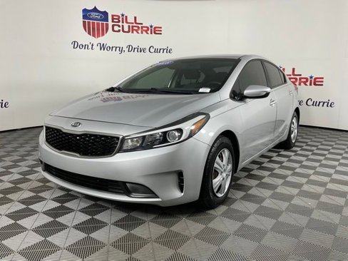 Used 2018 Kia Forte LX w/ LX Rear Camera Package image 7