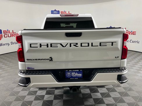 Used 2023 Chevrolet Silverado 1500 LT w/ LPO, Dark Essentials Package RWD image 4