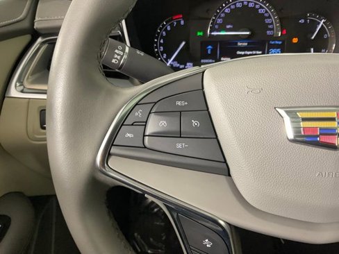 Used 2019 Cadillac XT5 Luxury image 24
