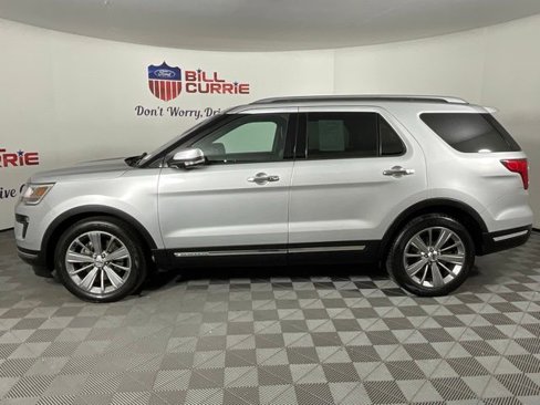Certified 2018 Ford Explorer Limited image 6