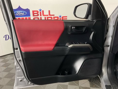 Used 2021 Toyota Tacoma SR5 V6***BLUE CERTIFIED*** image 12