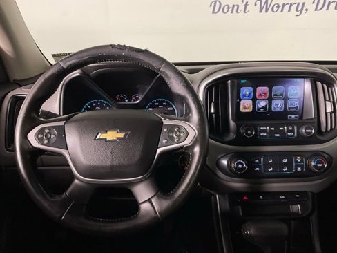 Used 2018 Chevrolet Colorado LT w/ LT Convenience Package image 17