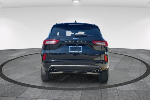 Certified 2024 Ford Escape ST-Line w/ Equipment Group 301A FWD image 7