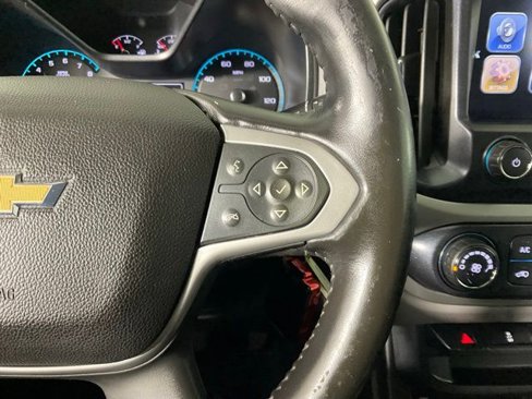 Used 2018 Chevrolet Colorado LT w/ LT Convenience Package image 24