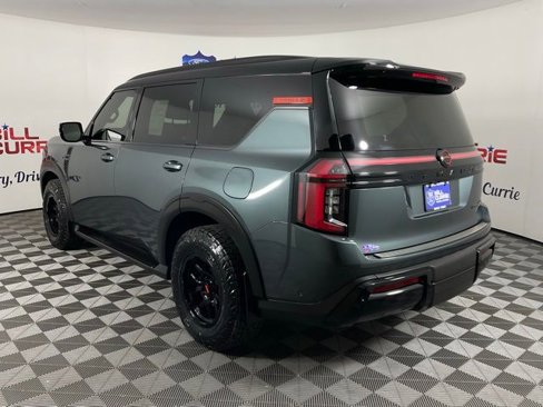 Used 2025 Nissan Armada PRO-4X image 5