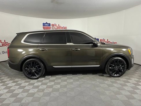 Used 2020 Kia Telluride SX w/ Towing Package image 2