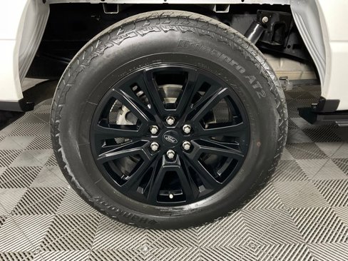 Certified 2024 Ford F150 Platinum w/ FX4 Off-Road Package AWD/4WD image 10