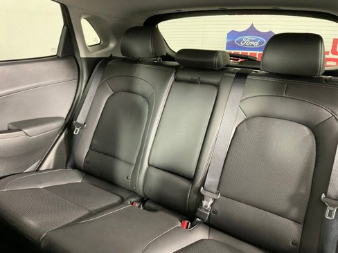 Used 2020 Hyundai Kona Limited FWD image 16