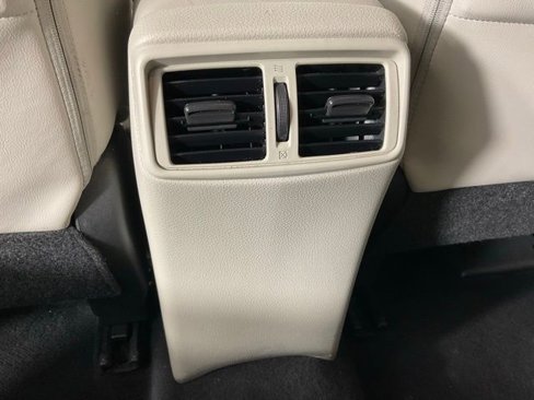 Used 2019 Nissan Rogue Sport FWD w/ Premium Package image 17