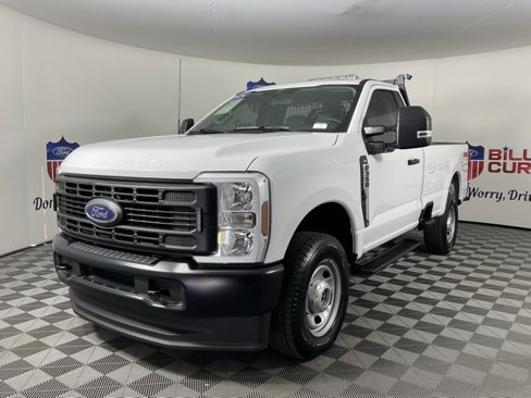 Certified 2024 Ford F350 XL 4X4 REG CAB***GOLD CERTIFIE image 7
