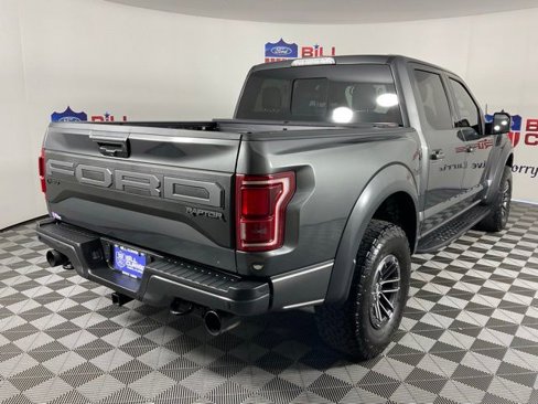 Certified 2019 Ford F150 Raptor w/ Equipment Group 802A Luxury image 3