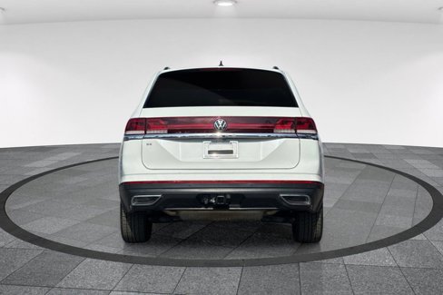 Used 2024 Volkswagen Atlas SE FWD image 7