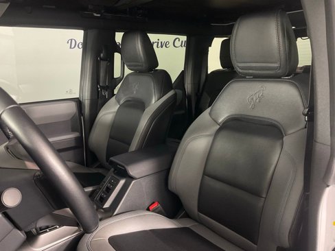 Certified 2023 Ford Bronco Black Diamond ***GOLD CERTIFIE image 14