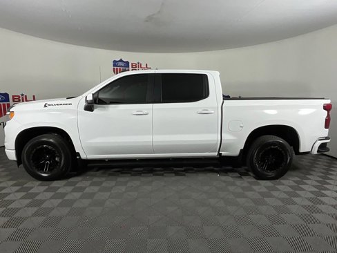 Used 2023 Chevrolet Silverado 1500 LT w/ LPO, Dark Essentials Package RWD image 6