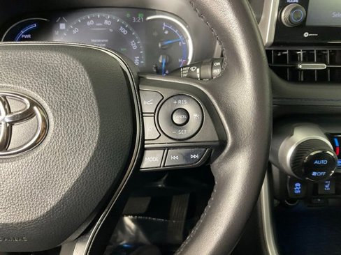 Used 2022 Toyota RAV4 XSE image 25