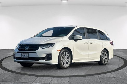 Used 2025 Honda Odyssey Touring image 10