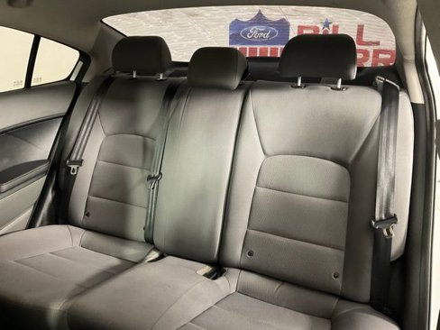 Used 2018 Kia Forte LX w/ LX Rear Camera Package image 16