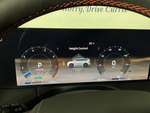 Used 2025 Nissan Armada PRO-4X image 27