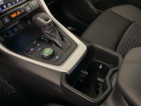 Used 2022 Toyota RAV4 XSE image 18